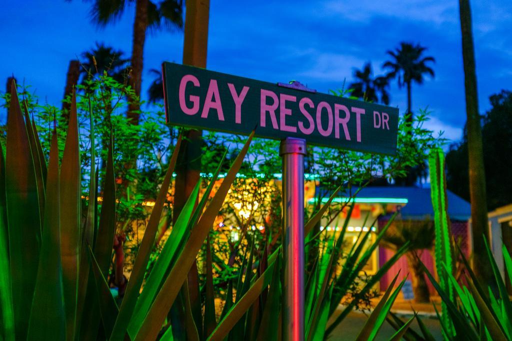Ccbc Resort Hotel - A Gay Men'S Resort Cathedral City Eksteriør billede