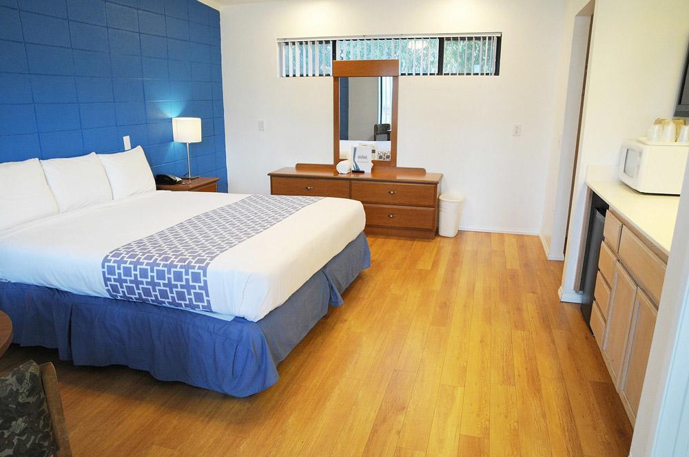 Ccbc Resort Hotel - A Gay Men'S Resort Cathedral City Eksteriør billede